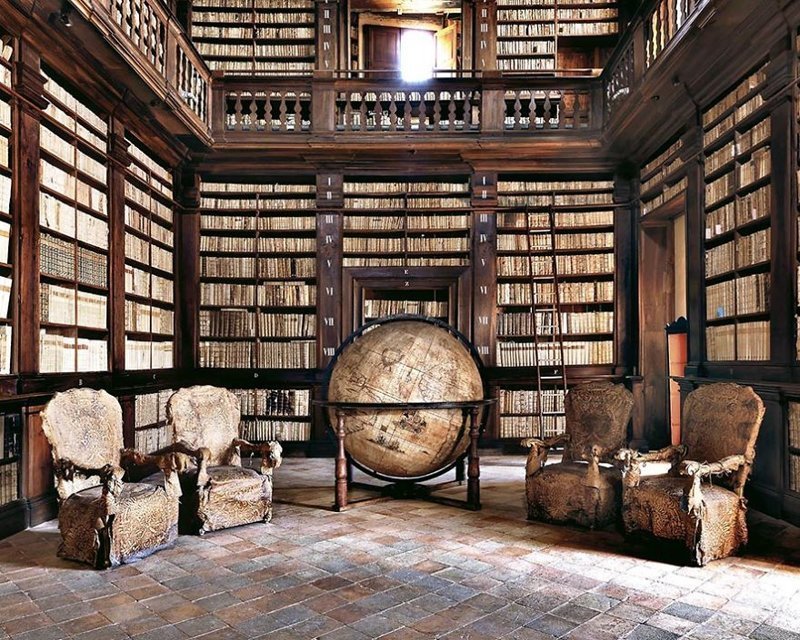 Библиотека Фермо, Италия 