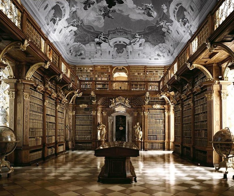 Библиотека монастыря в Мельке, Австрия 