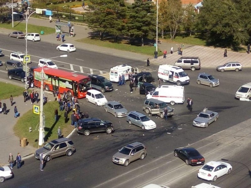 Авария дня. В Комсомольске-на-Амуре в ДТП пострадали журналисты