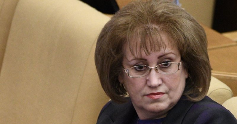 "Ганзя, живи!": россияне открыли сбор средств депутату, которая жаловалась на зарплату