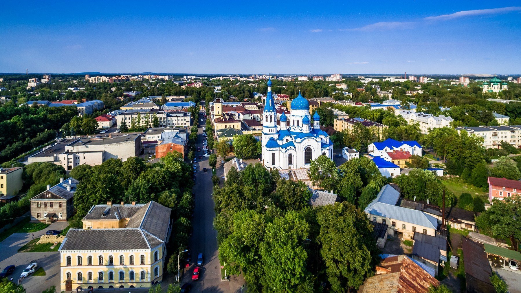 Улицы гатчина ленинградская область. Гатчина Соборная площадь. Гатчина с высоты птичьего полета. Гатчина современная. Гатчина Ленинградская область с высоты птичьего полета.