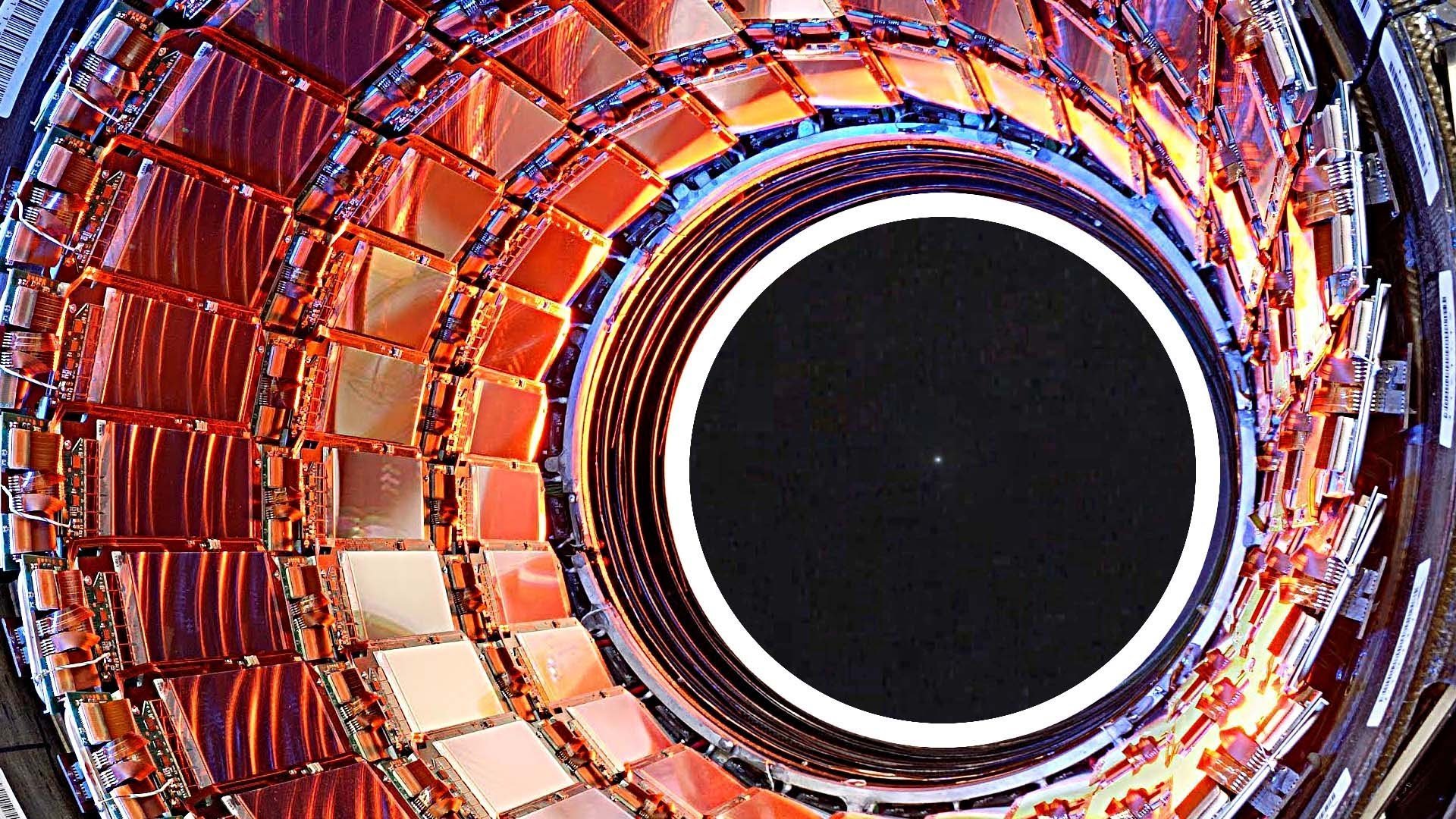 Самая большая частица. ЦЕРН коллайдер. Большой адронный коллайдер. Большой адронный коллайдер в CERN. Атомный коллайдер в Швейцарии.