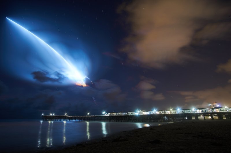 Запуск ракеты Falcon 9, США