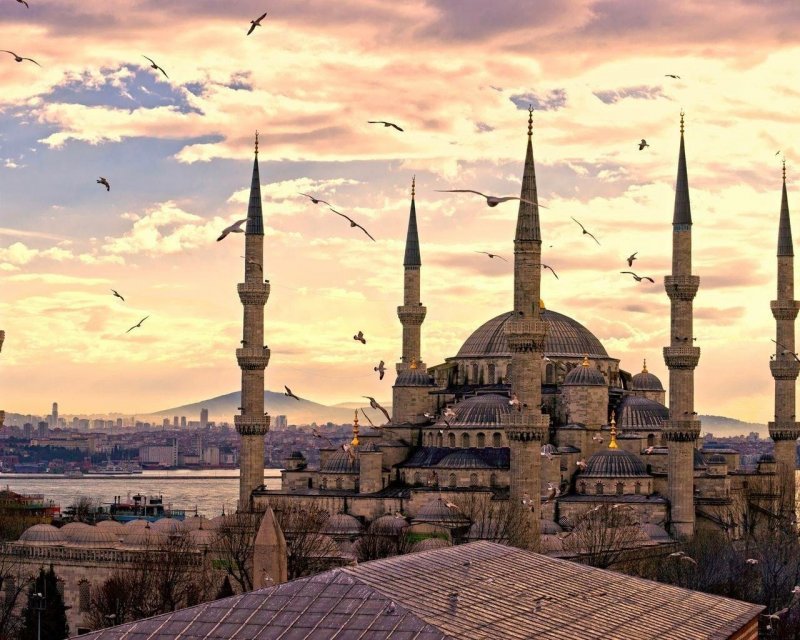 8 турецких курортов, где можно круто провести время