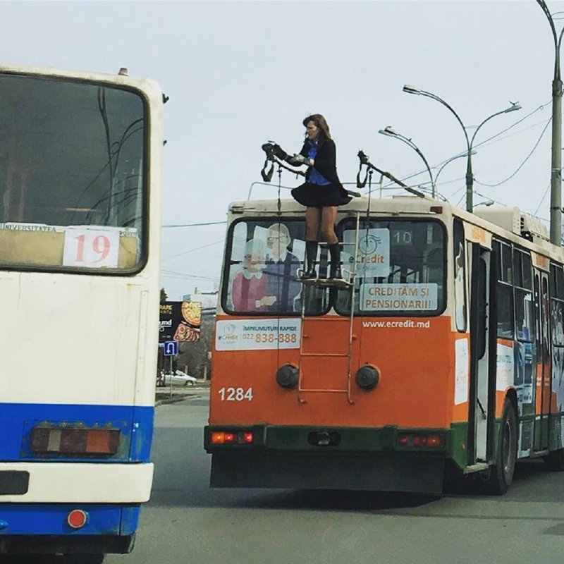 В Молдавии очень увлекательный вид порой открывается из трамвая
