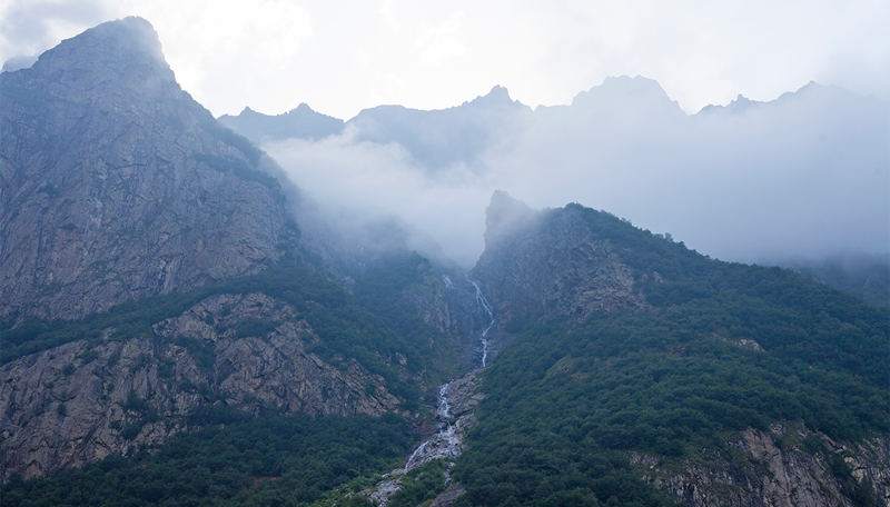 Мидаграбинские водопады — чудо Северной Осетии