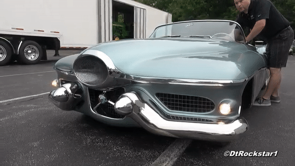 Подборка автомобильных гифок