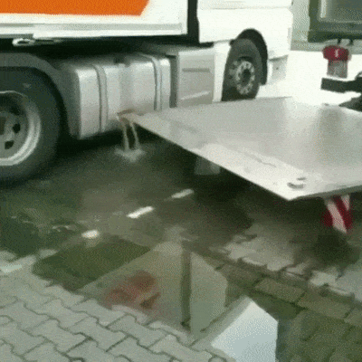 Подборка автомобильных гифок