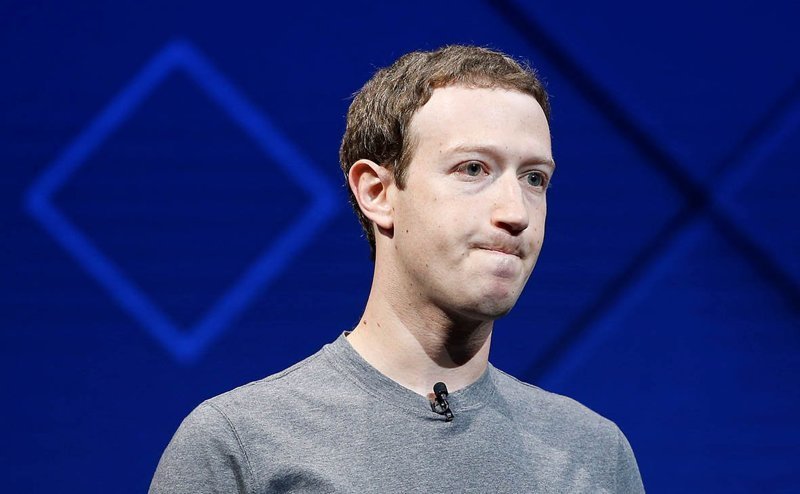Цукерберг может потерять Facebook*