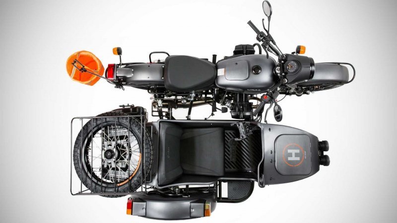 Ural Air: мотоцикл со взлётно-посадочной площадкой для квадрокоптера