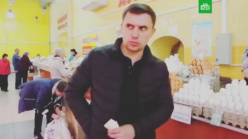 "Макарошки" рулят: депутат проверяет, сможет ли выжить на три с половиной тысячи рублей в месяц