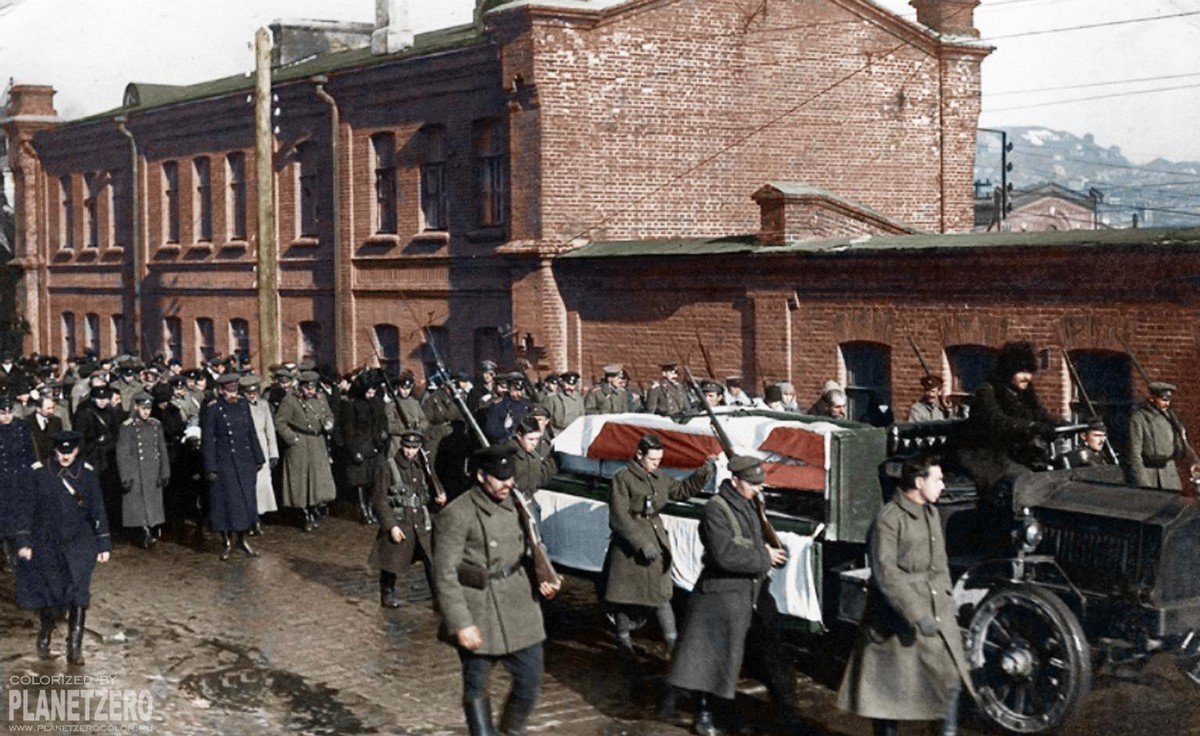 Похороны юнкеров Москва 1917