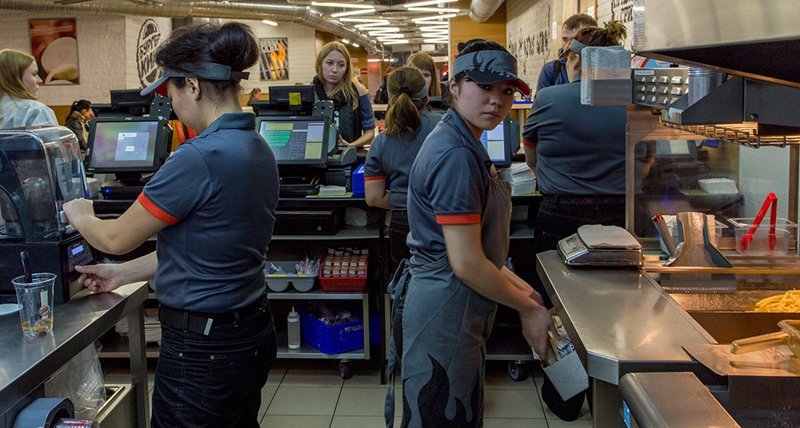 «Первая попытка трудоустройства в «Бургер Кинге»: что будете заказывать?