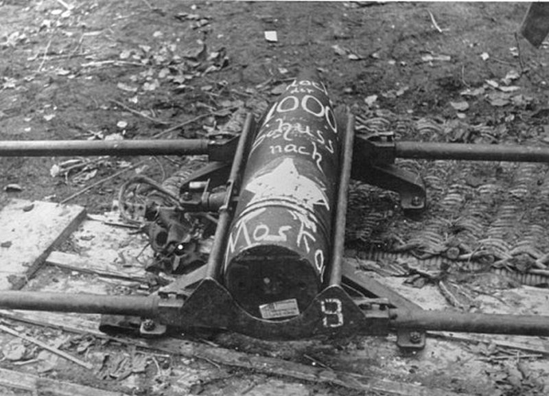 «Еще 1000 выстрелов в Москву» - немецкий артиллерийский снаряд, 1941 год. 