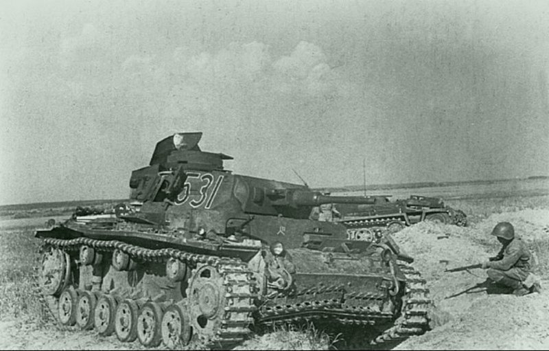 Подбитая немецкая бронетехника. 1941 год