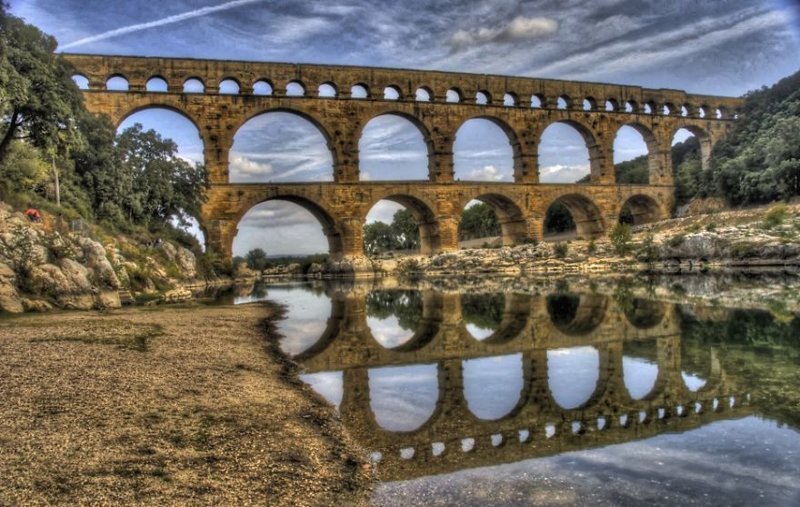 Древнеримский акведук Пон-дю-Гар, Франция 