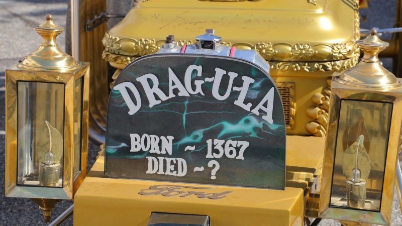 Drag-U-la: гроб на колесах из сериала «Семейка монстров»