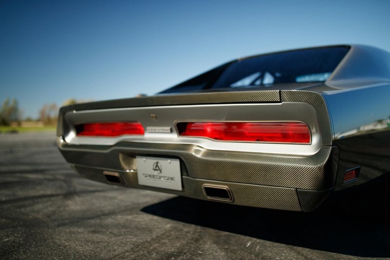 Dodge Charger "Evolution": карбоновый демон от ателье SpeedKore