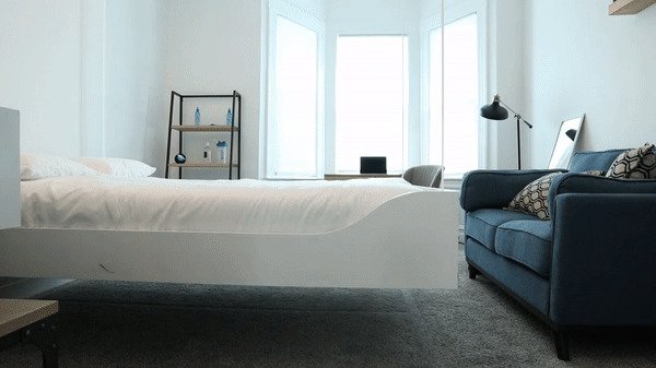Трансформирующиеся шкафы и кровать на потолке: почему еще не прижилась «умная мебель»