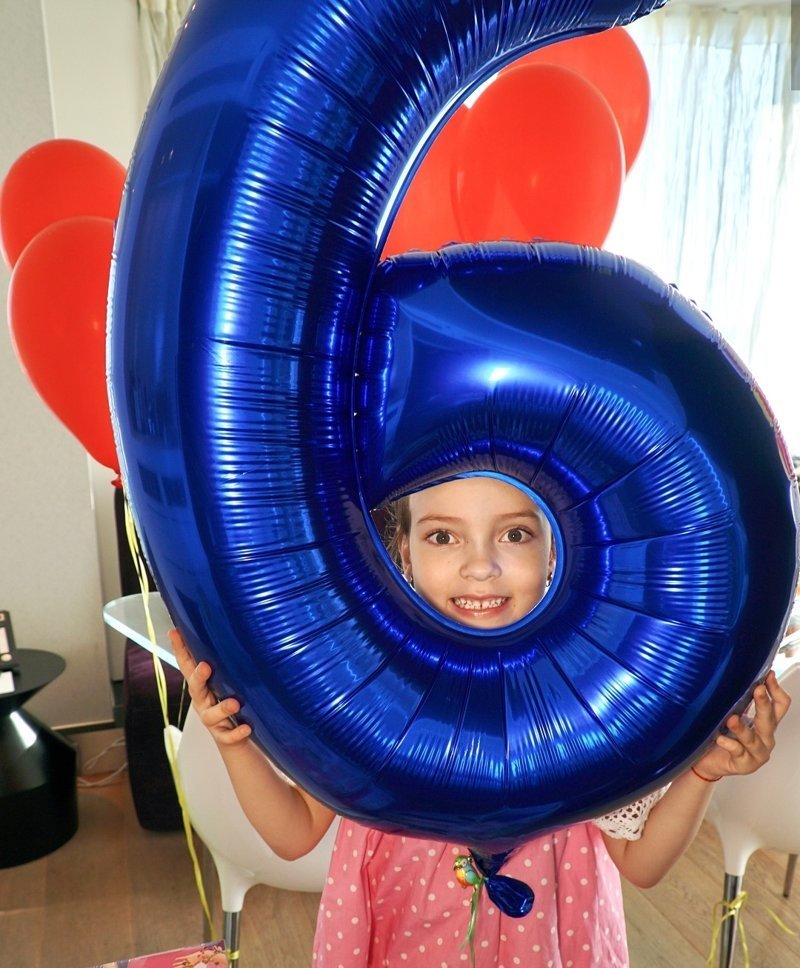 Дочь Киркорова стала невестой в свои шесть лет