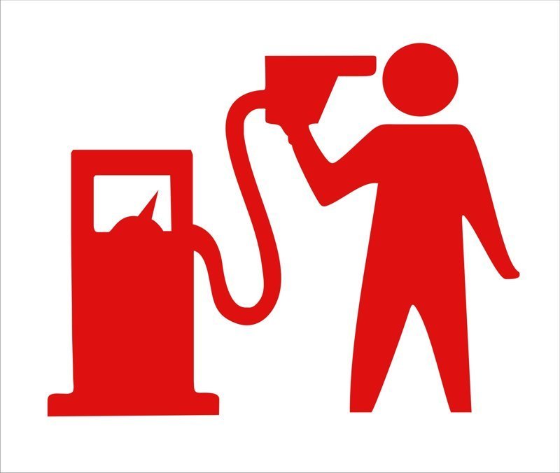 Мартовская заморозка: вице-премьер Козак заявил о стабилизации цен на топливо в России