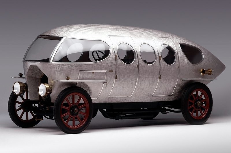 Alfa Romeo 40-60 «Siluro Ricotti». 1914 год. Именно на этом автомобиле гонщик в 1922 году на Гран-При разогнался до рекордных 141,6 км/ч