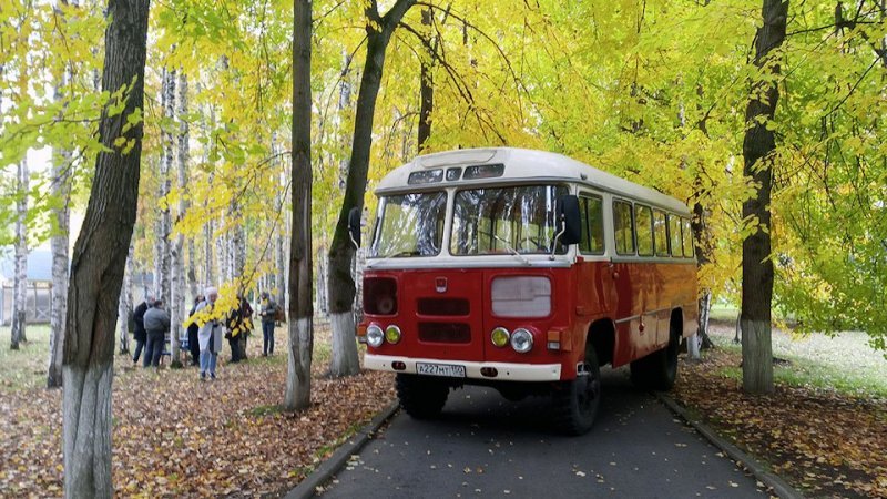 На данный момент, этот полноприводный автобус участвует в съёмках фильмов времён СССР, также автор катается на своём ПАЗике, для него это автобус «души».