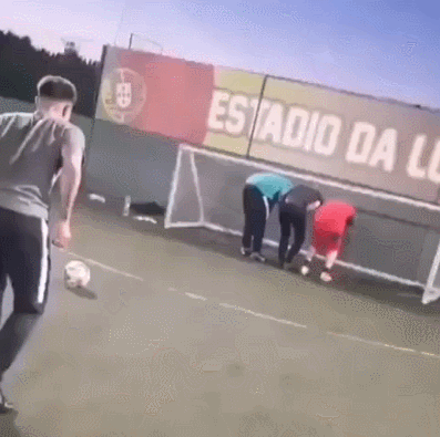 Бумеранг не заставил ждать