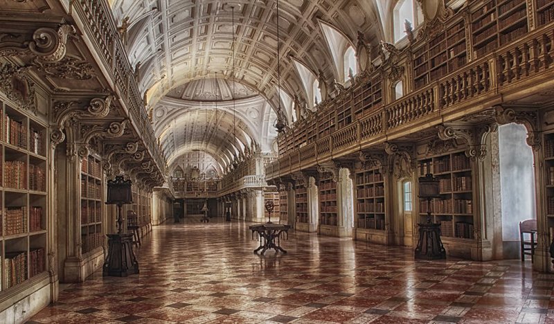 Библиотека дворца Мафры - Мафра, Португалия
