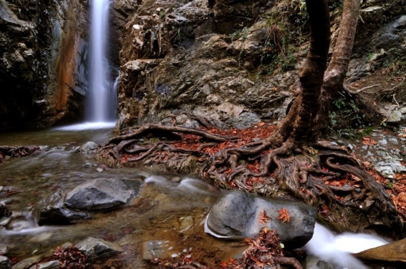 Горные водопады Кипра