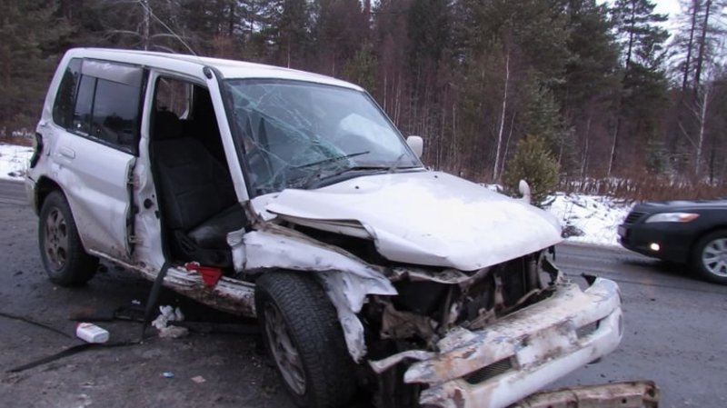 Авария дня. В Челябинской области пострадали три человека