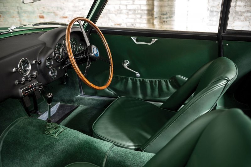 Привет из прошлого: как Aston Martin подарил Zagato старый DB4 GT