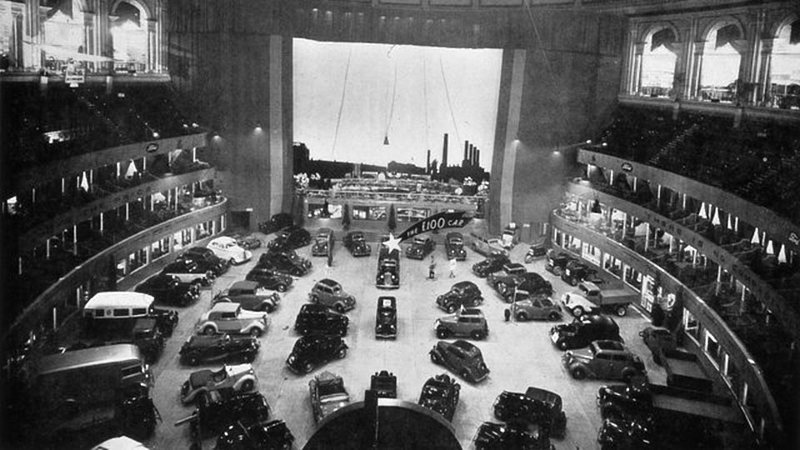 14. Ford Motor Show в Королевском Альберт-Холле, Лондон, 1932 год