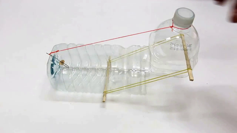 Мышеловка из бутылки для воды
