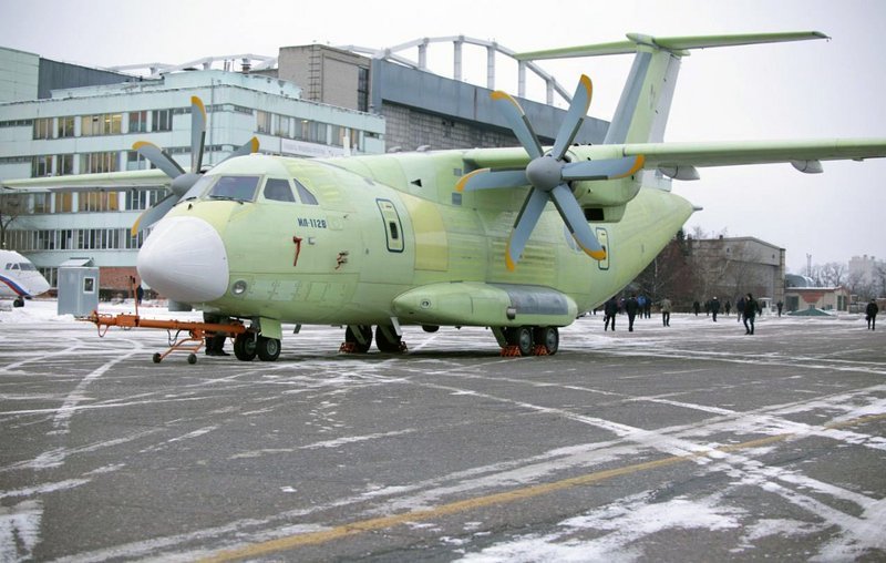 Первый Ил-112 В выкатили из цеха ВАСО