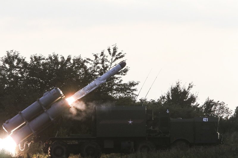 В Керчь перебросили противокорабельные ракеты
