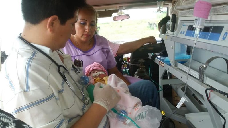В Боливии девочка родилась с сердцем за пределами грудной клетки