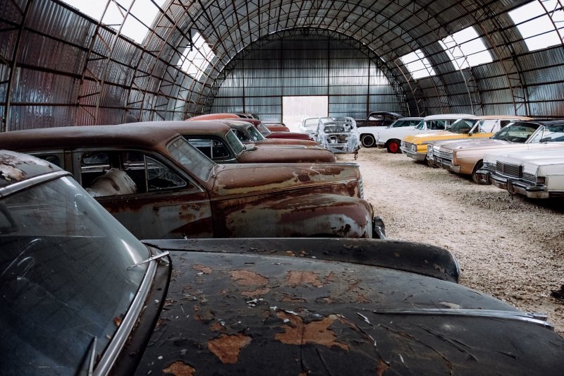 Музей ретро-автомобилей в подмосковной деревне Цыплино