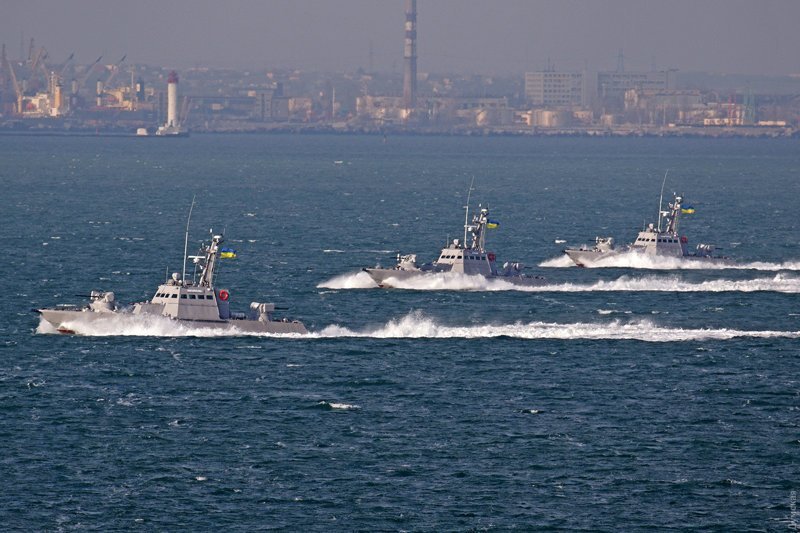 Украина: "Перевозки по Північному морському шляху должны осуществляться под международным контролем"