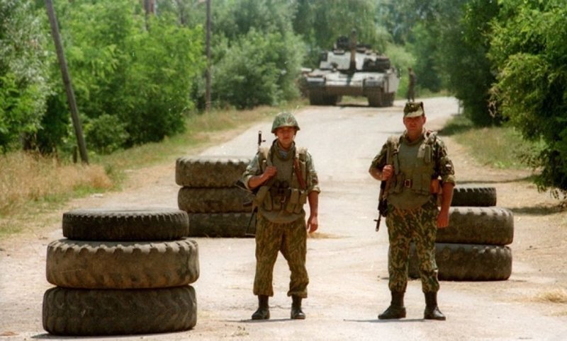 Как один русский солдат остановил колонну натовских танков