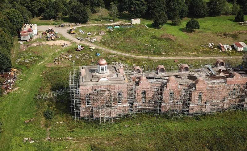 "Призрачный дворец" за £40 млн: заброшен уже 30 лет и 3 года