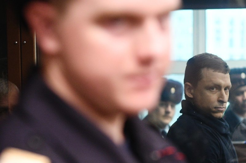 Немного поправились: в сети появились фото Кокорина с Мамаевым из зала суда