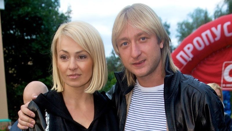8. Яна Рудковская (43 года) и Евгений Плющенко (35 лет)
