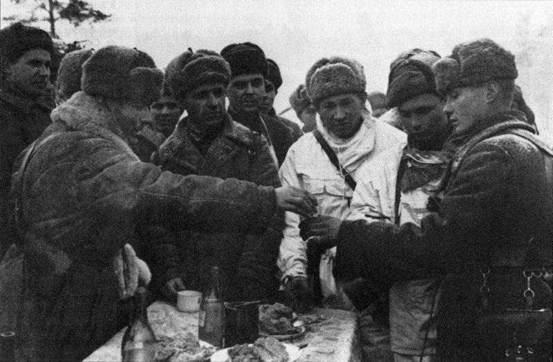 Как У-2 в Сталинграде водку пехотинцам сбрасывали