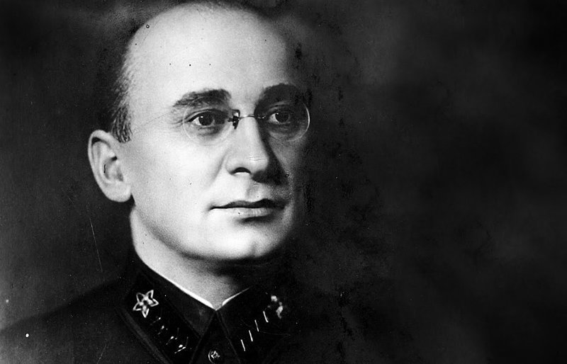 Л.П. Берия. Чем и за что он был награжден?