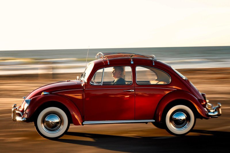 Volkswagen бесплатно отреставрировал Beetle, которым женщина владеет больше 50 лет