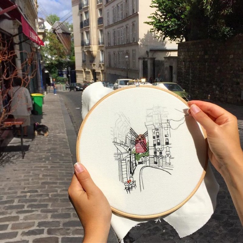 Путешествующая пара воссоздает архитектуру европейских городов с помощью очаровательной вышивки