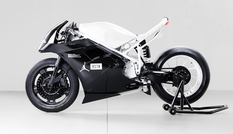 Самодельный мотоцикл concord на базе Ducati 916