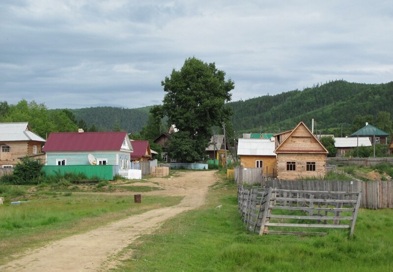 Баргузинский залив Байкала. Село Максимиха. Дорога на Улан-Удэ