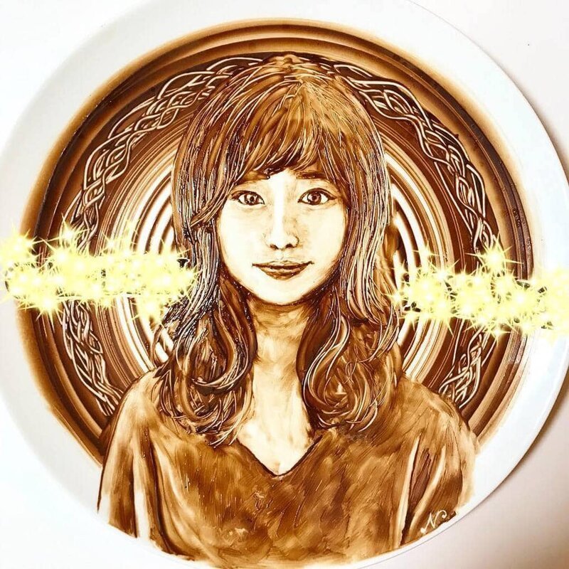 Вкусное искусство: талантливая художница рисует растопленным шоколадом